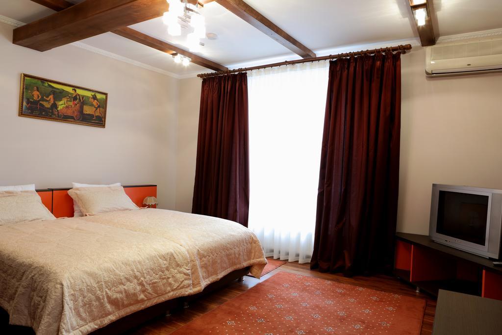 Hotel Bachus Kišiněv Pokoj fotografie