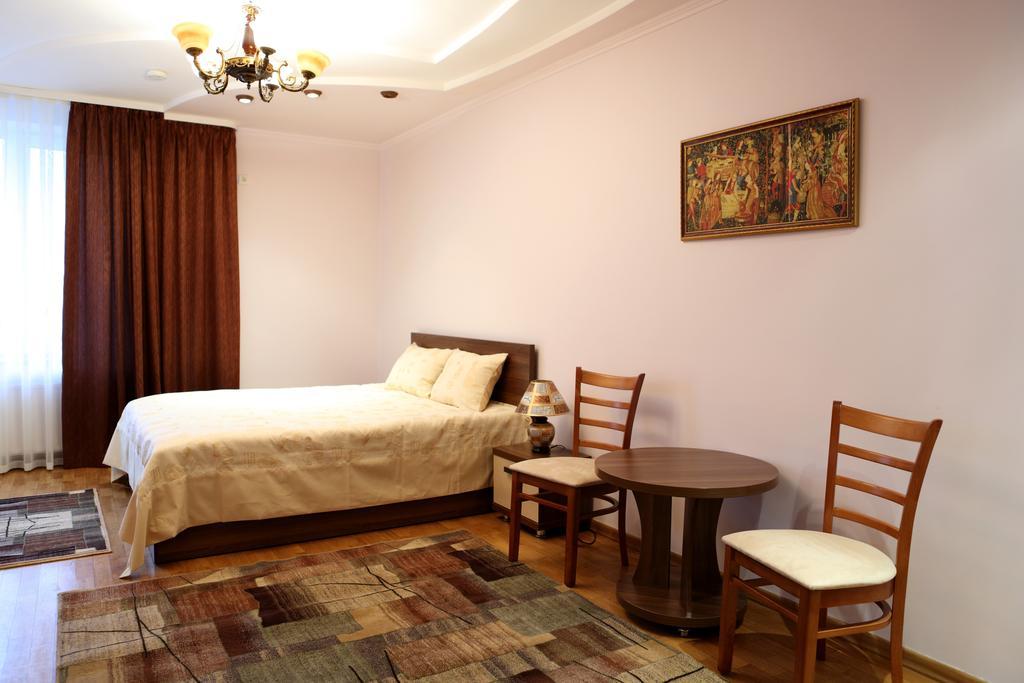 Hotel Bachus Kišiněv Pokoj fotografie