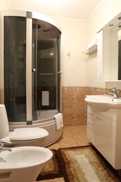 Hotel Bachus Kišiněv Pokoj fotografie
