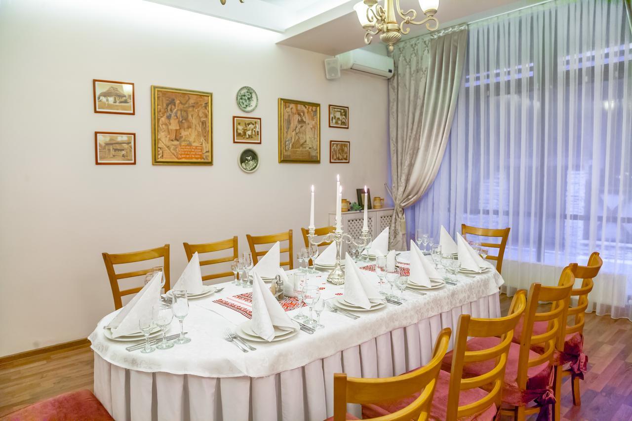 Hotel Bachus Kišiněv Exteriér fotografie