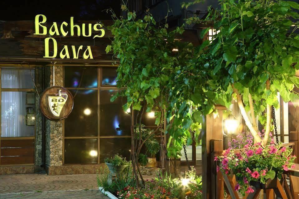 Hotel Bachus Kišiněv Exteriér fotografie